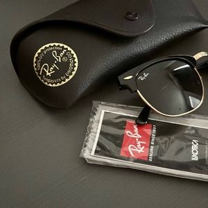 Dark green lenses clubmaster 3016 rayban sunglasses